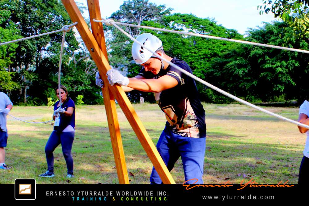 Team Performance - Talleres Vivenciales | Dinámicas de Grupos y Actividades para Team Building Empresarial